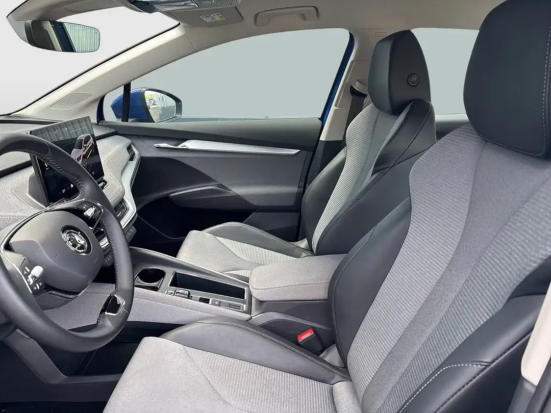 Skoda Enyaq 50 Loft - Thumbnail 8