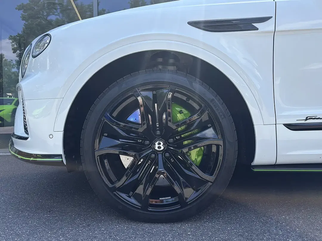 Bentley Bentayga Speed - Thumbnail 4