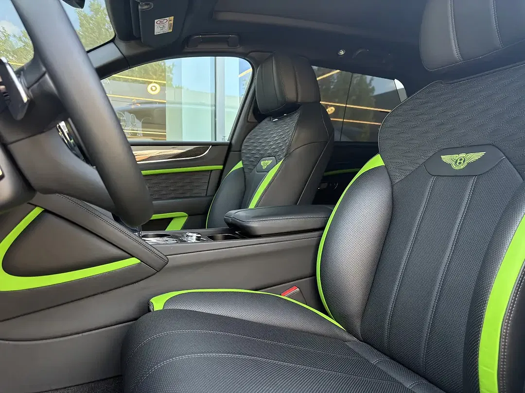 Bentley Bentayga Speed - Thumbnail 8