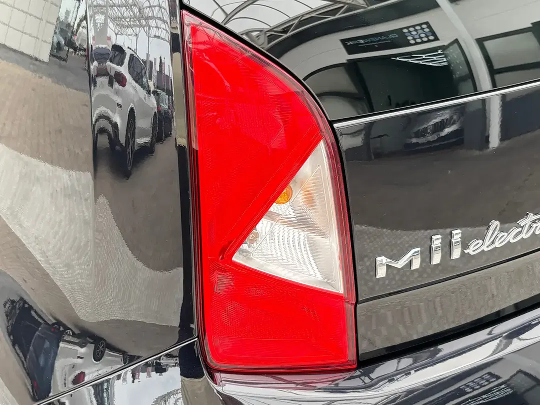 SEAT Mii EV Plus - Thumbnail 9