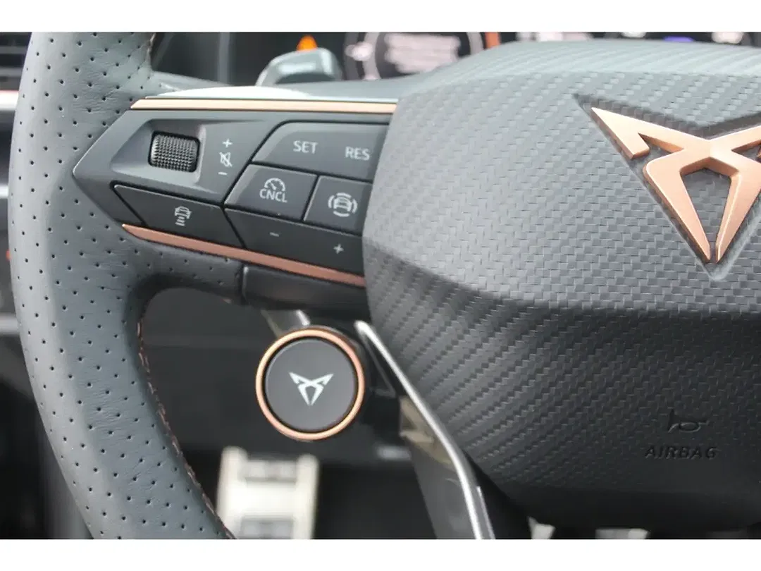 CUPRA Formentor 2.0 TSI DSG 4Drive DCC - Thumbnail 10