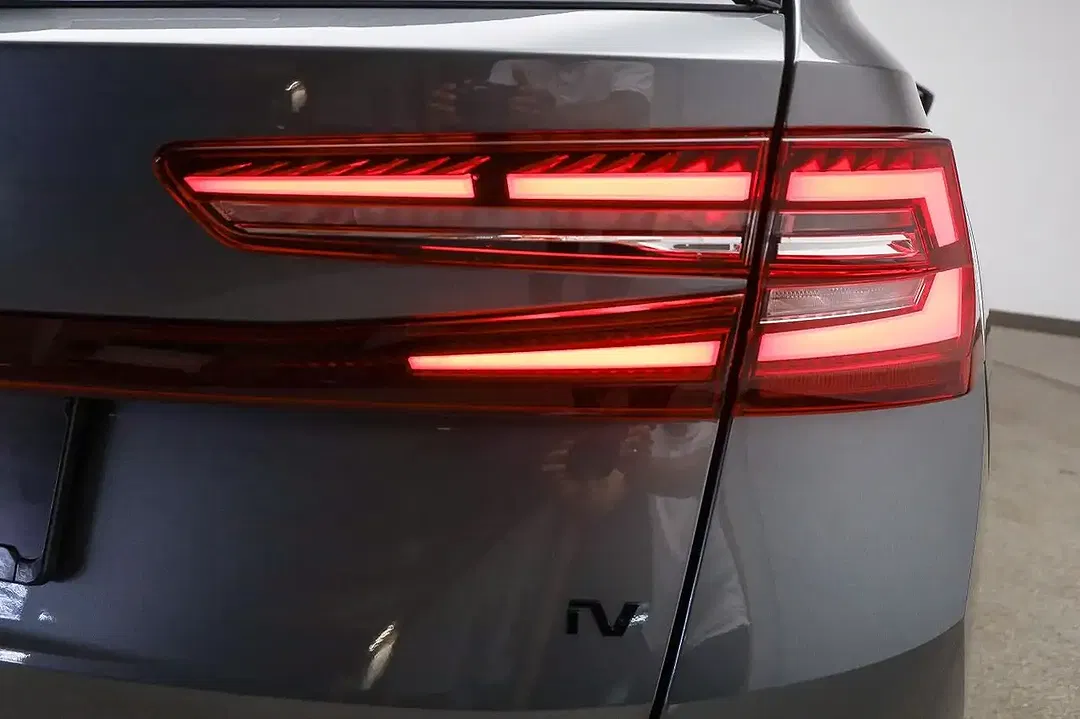 Skoda Kodiaq 1.5 iV eTSI DSG Sportline - Thumbnail 10