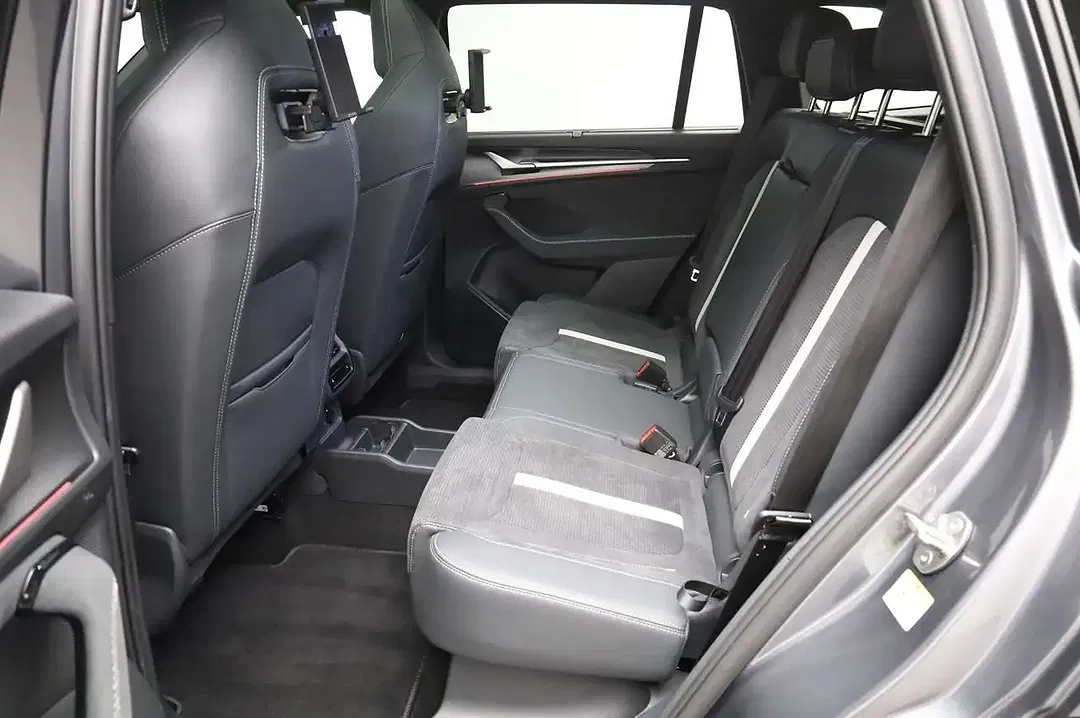 Skoda Kodiaq 1.5 iV eTSI DSG Sportline - Thumbnail 8