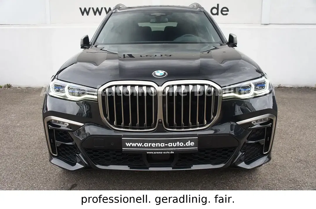 BMW X7 M M50 - foto 2