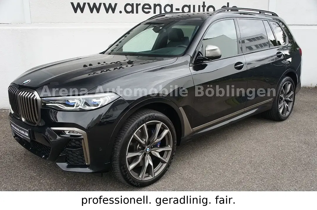 BMW X7 M M50 - Thumbnail 3