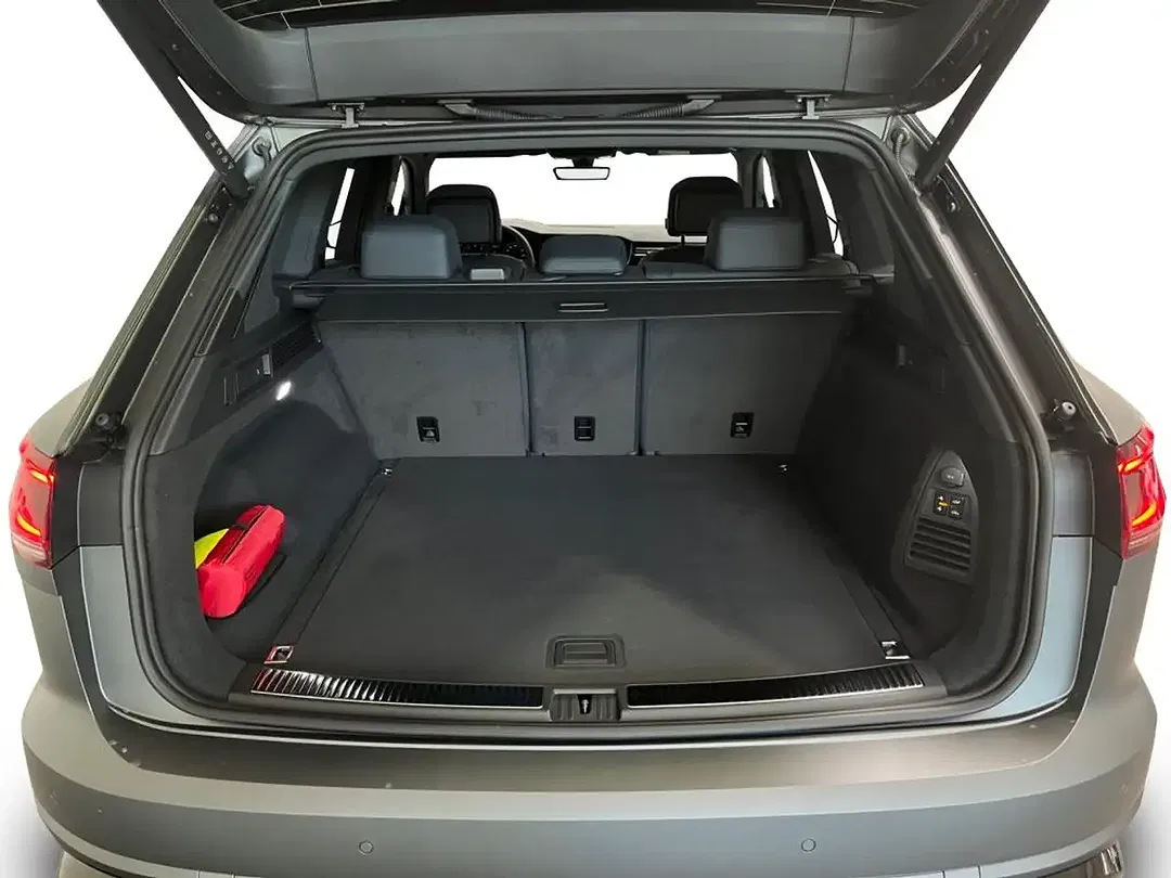 Volkswagen Touareg 3.0 TDI 4Motion R-Line Style - Thumbnail 12