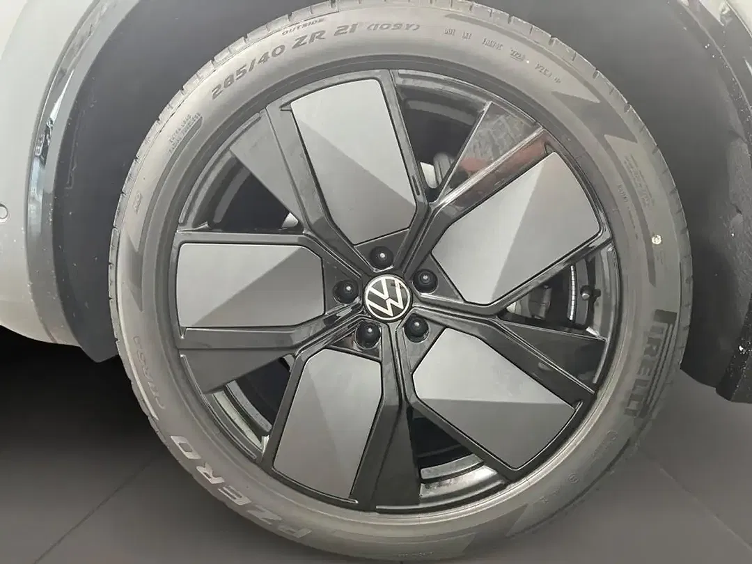Volkswagen Touareg 3.0 TDI 4Motion R-Line Style - Thumbnail 8