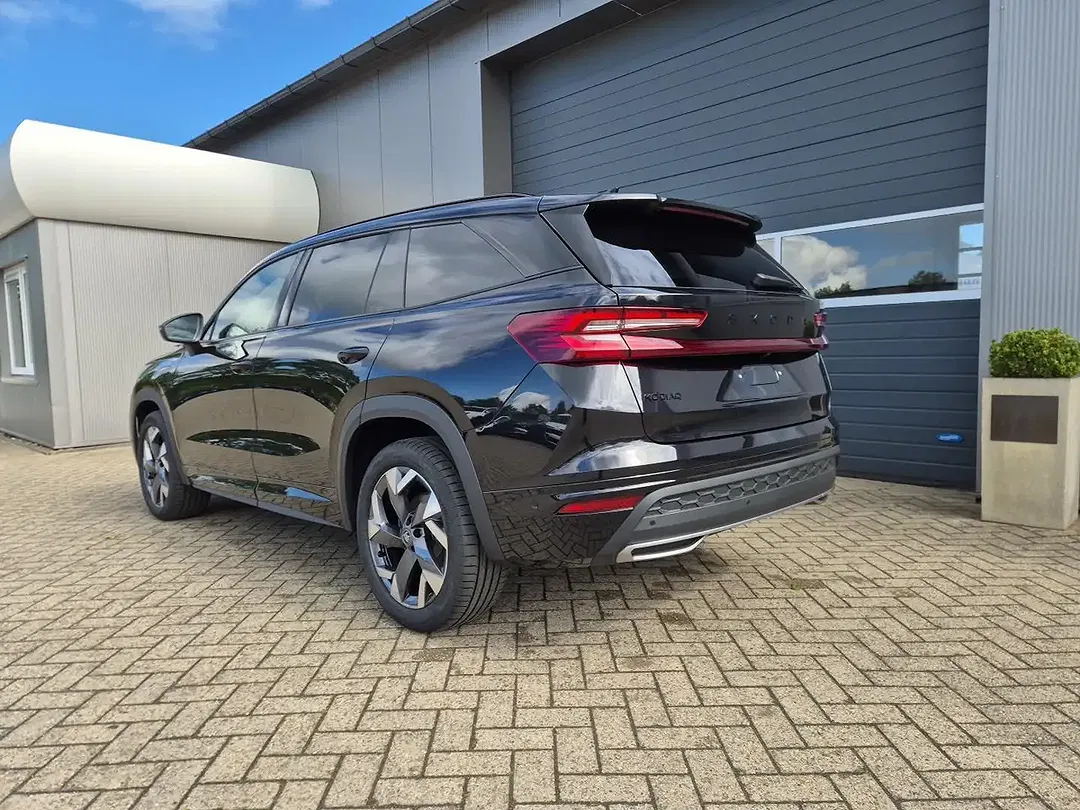 Skoda Kodiaq 1.5 TSI PHEV DSG Sportline - Thumbnail 2