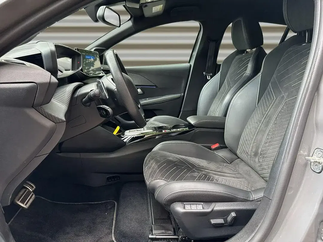Peugeot 208 145 e-DSC6 Hybrid GT - Thumbnail 11