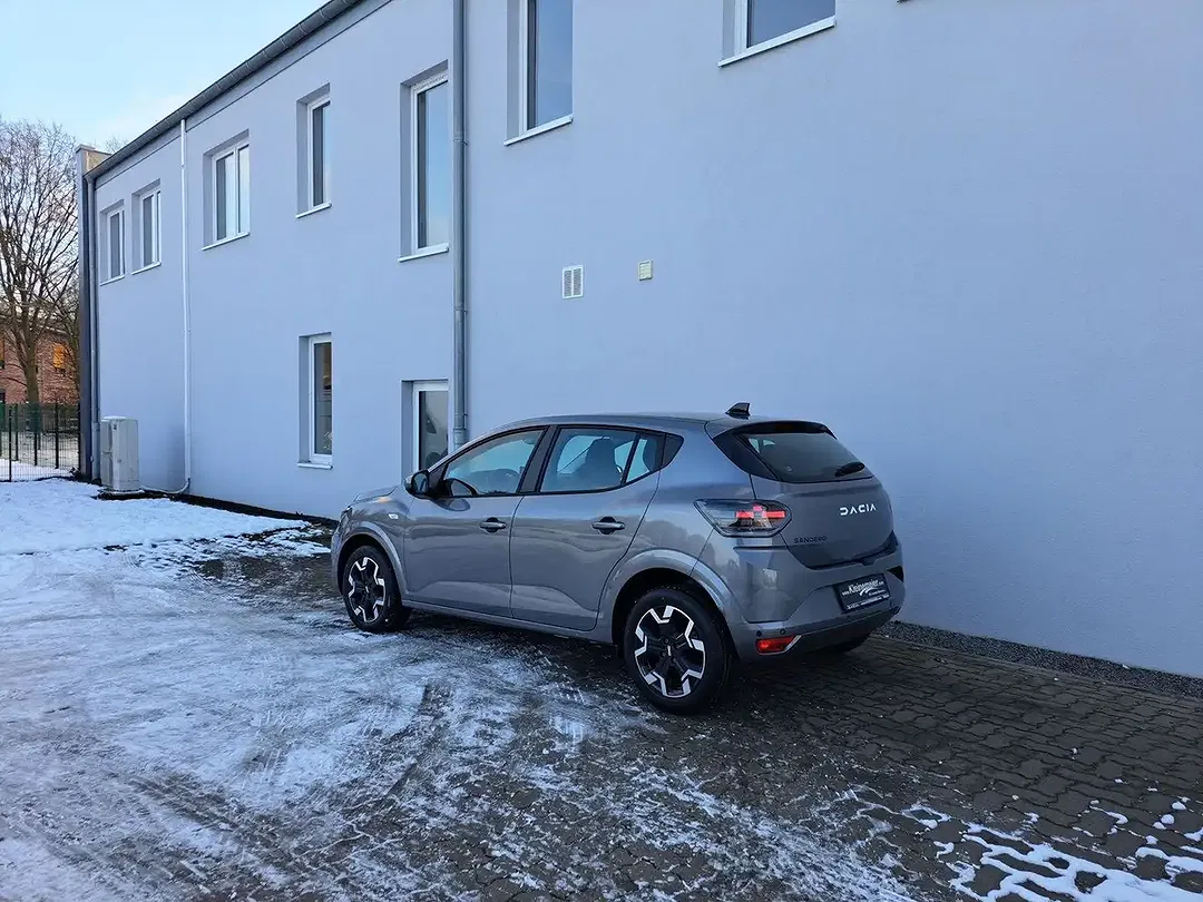 Dacia Sandero TCe Journey - Thumbnail 3