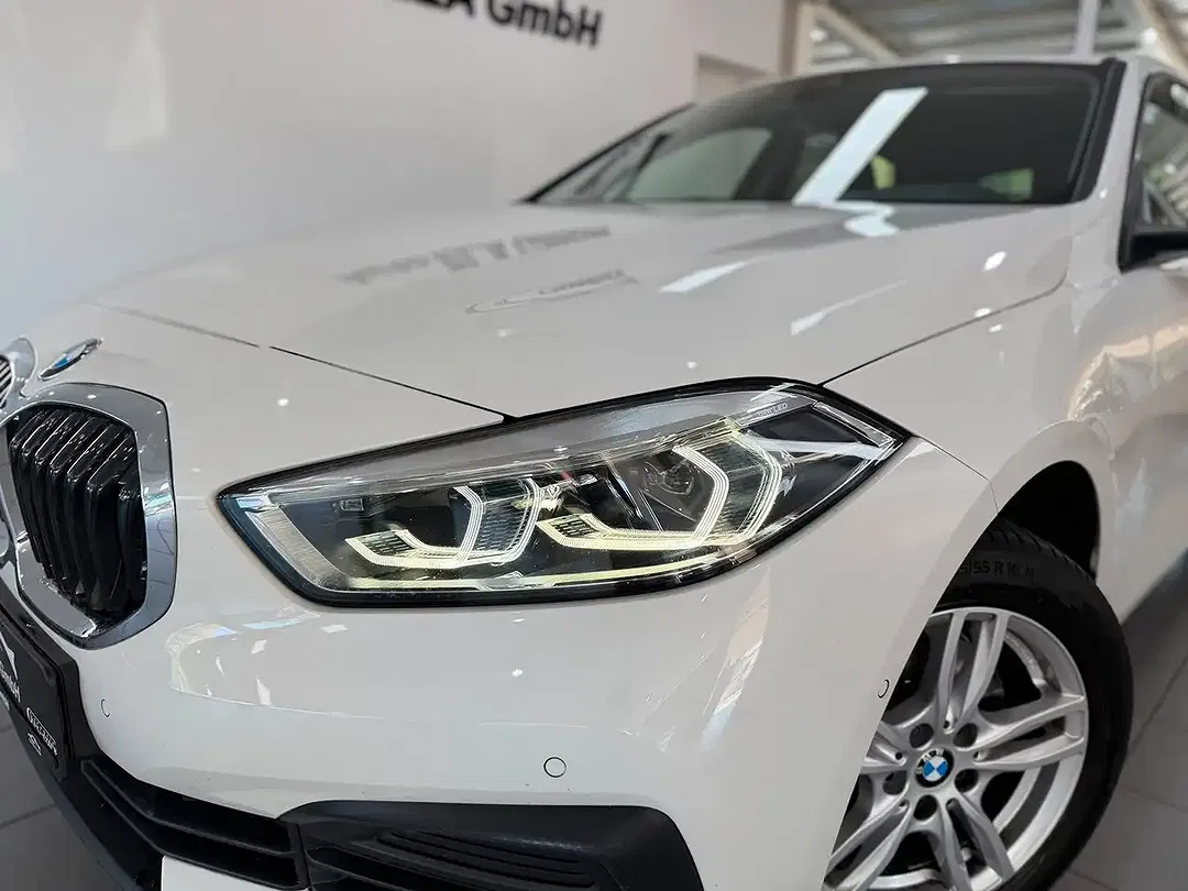 BMW 118 AUT - Thumbnail 3
