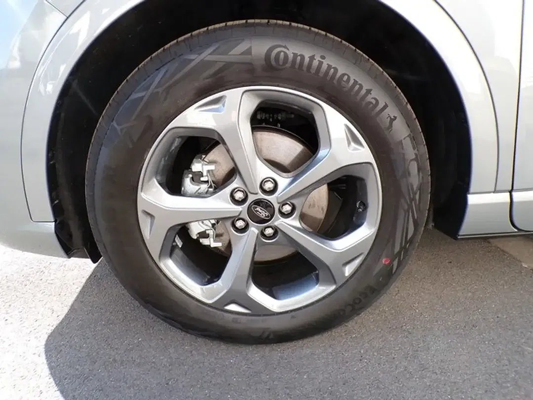 Ford Kuga 1.5 AUT ST-Line - Thumbnail 10