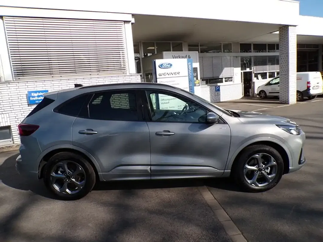 Ford Kuga 1.5 AUT ST-Line - Thumbnail 6