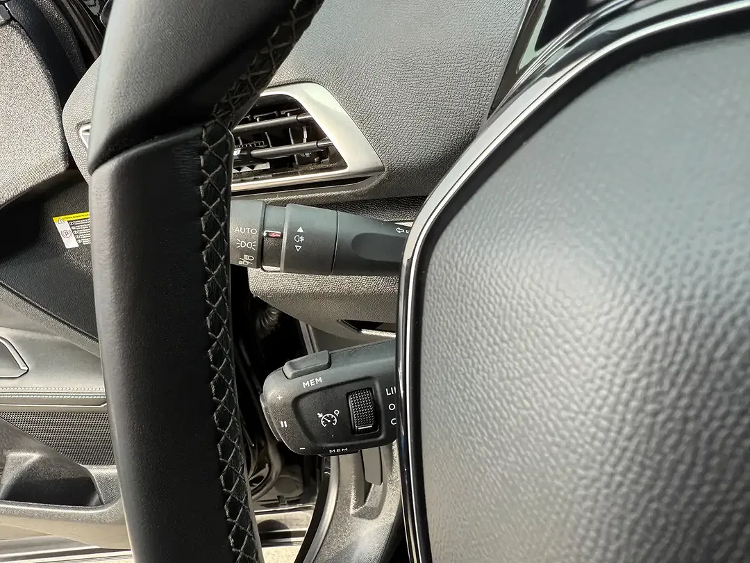 Peugeot 3008 - Thumbnail 16