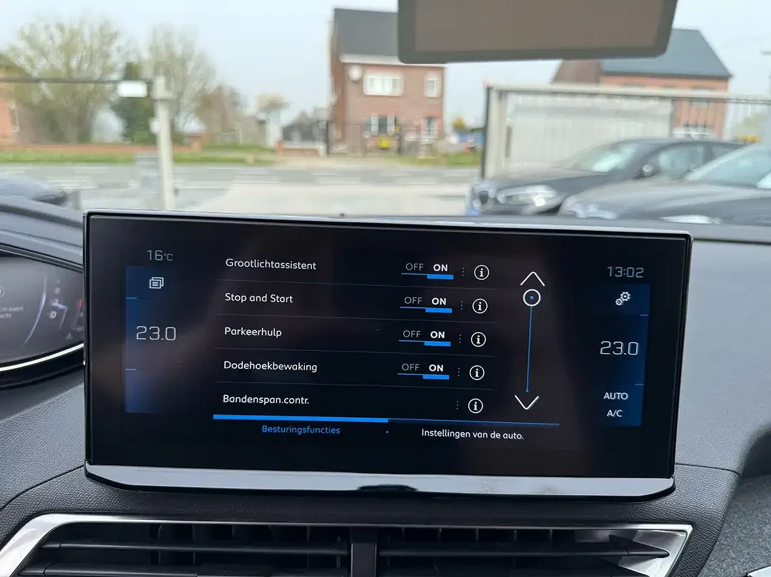 Peugeot 3008 - Thumbnail 22