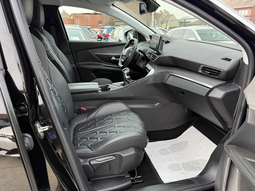 Peugeot 3008 - Thumbnail 27