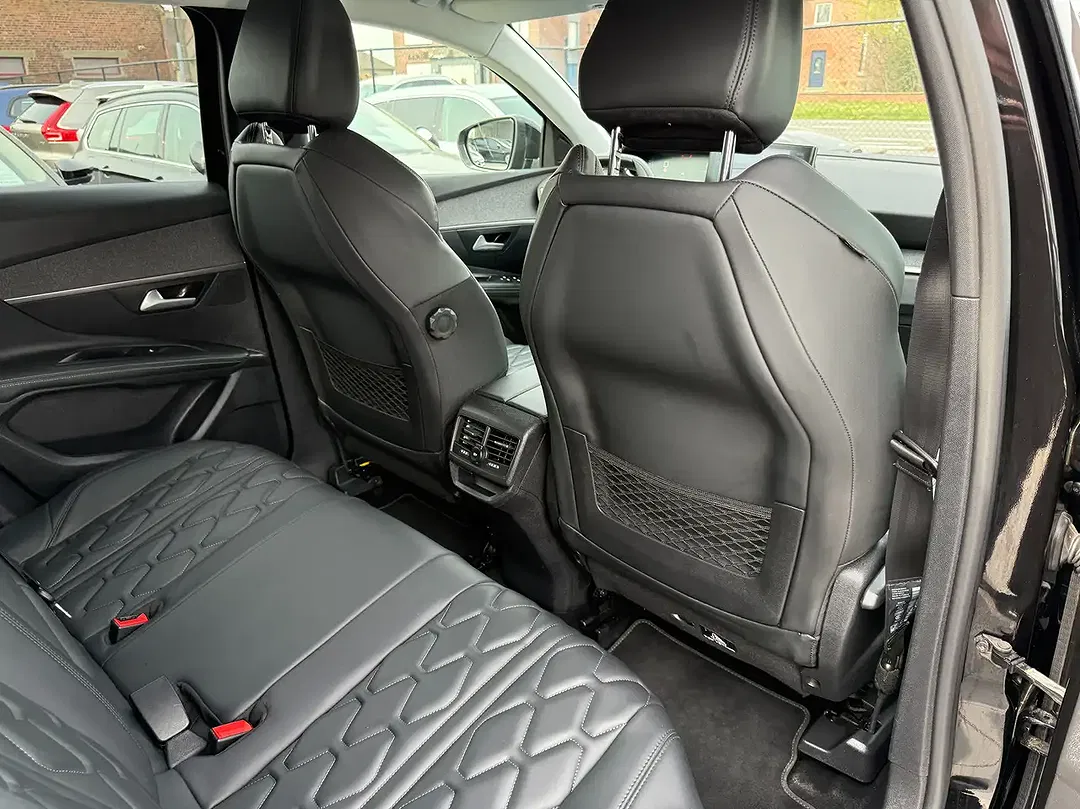Peugeot 3008 - Thumbnail 32