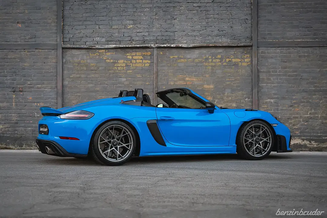 Porsche 718 Spyder RS Weissach PCCB - Thumbnail 10