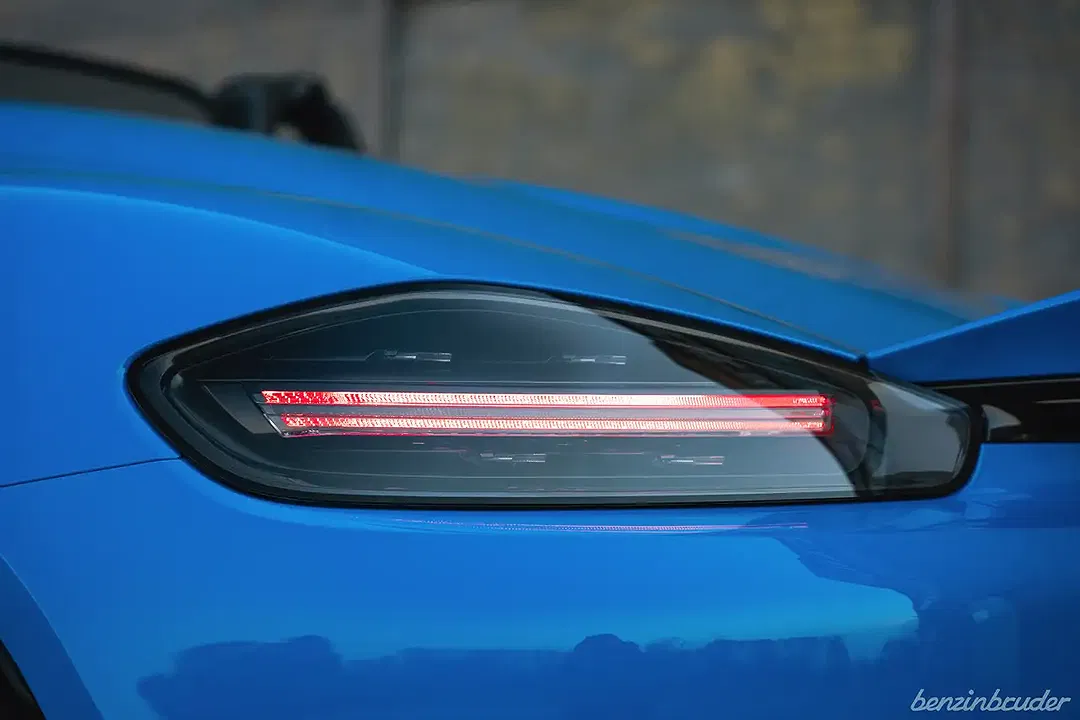 Porsche 718 Spyder RS Weissach PCCB - Thumbnail 12