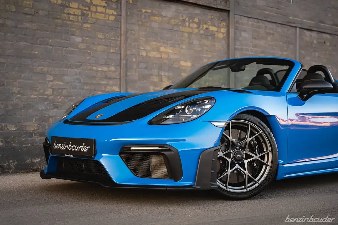 Porsche 718 Spyder RS Weissach PCCB - Thumbnail 8