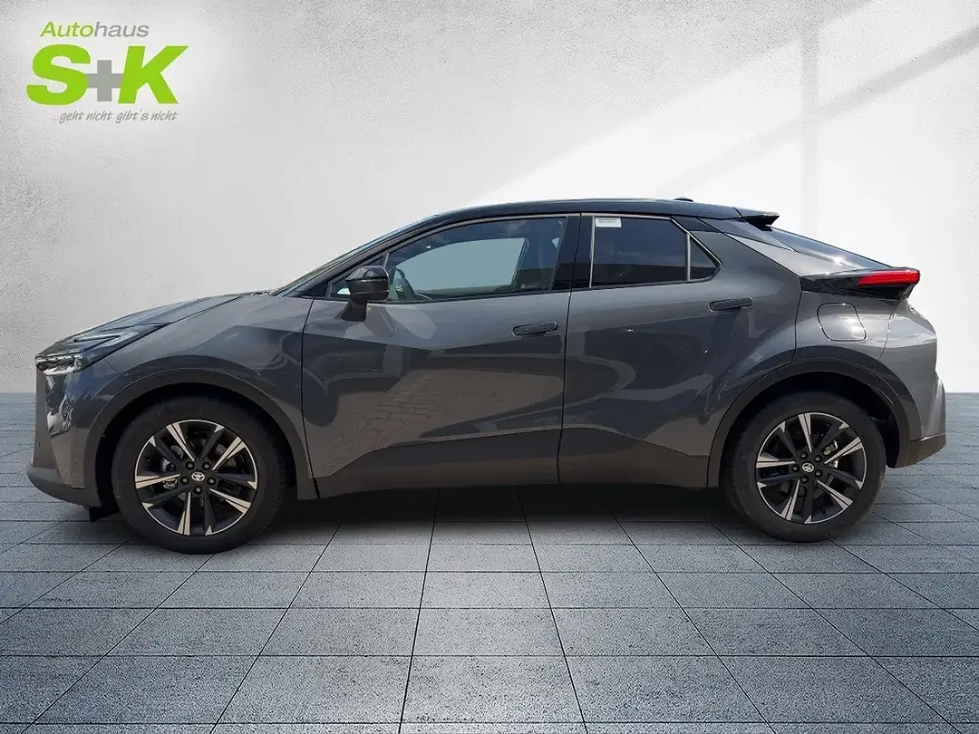 Toyota C-HR Teamplayer - Thumbnail 2