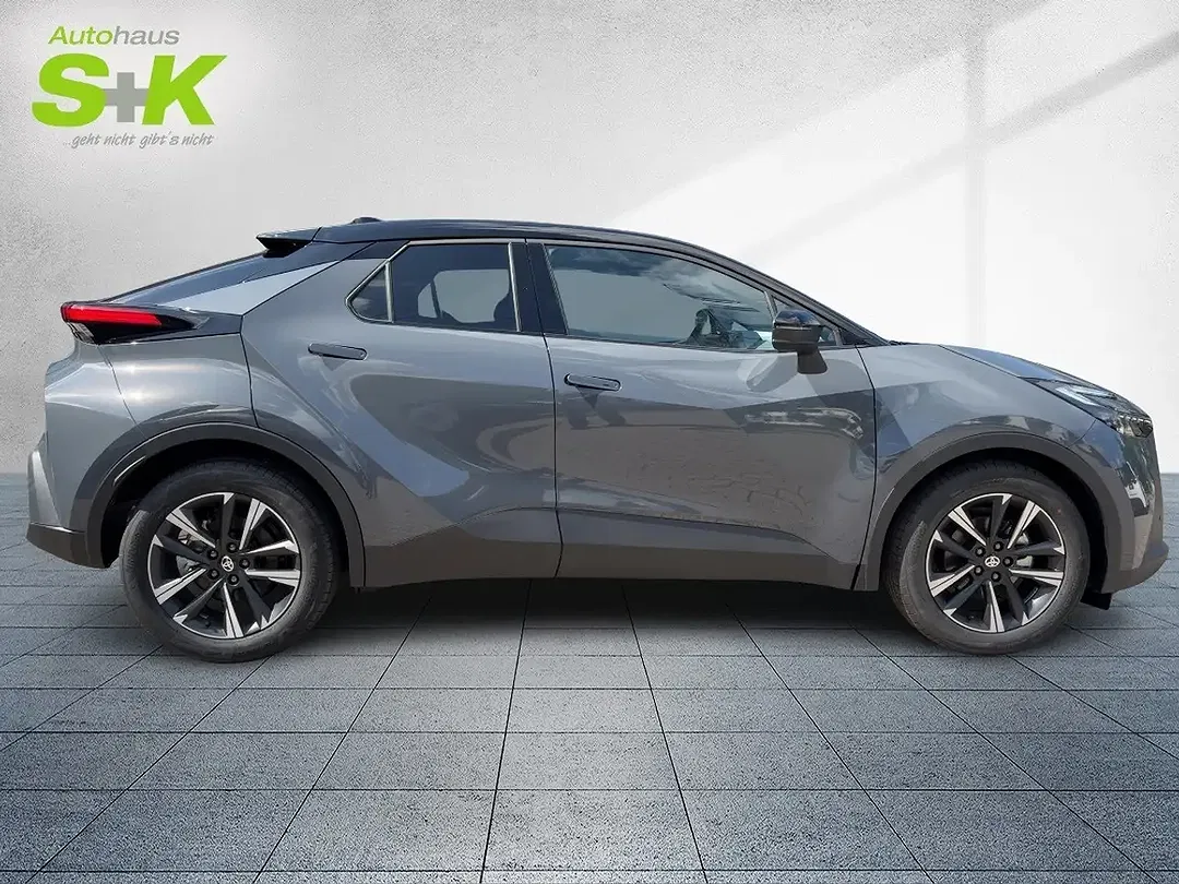Toyota C-HR Teamplayer - Thumbnail 5