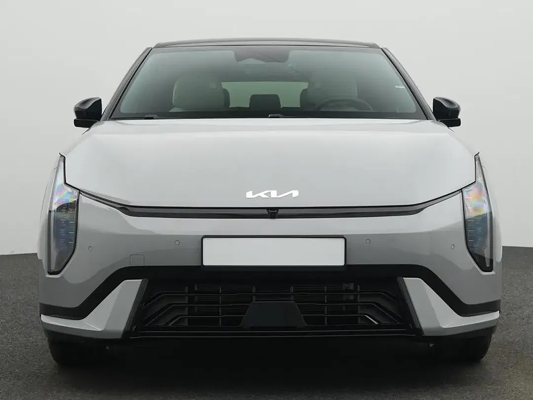 Kia EV4 GT-Line - Thumbnail 3