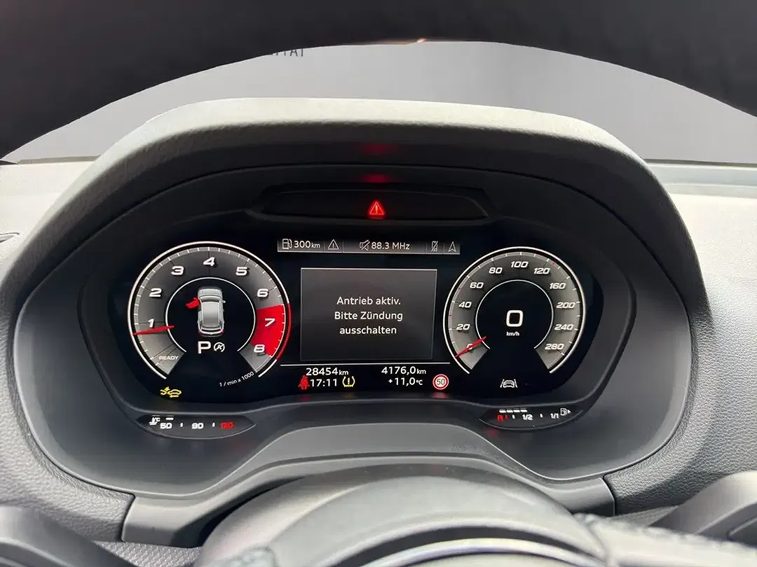 Audi Q2 35 TFSI S tronic S line plus - Thumbnail 13