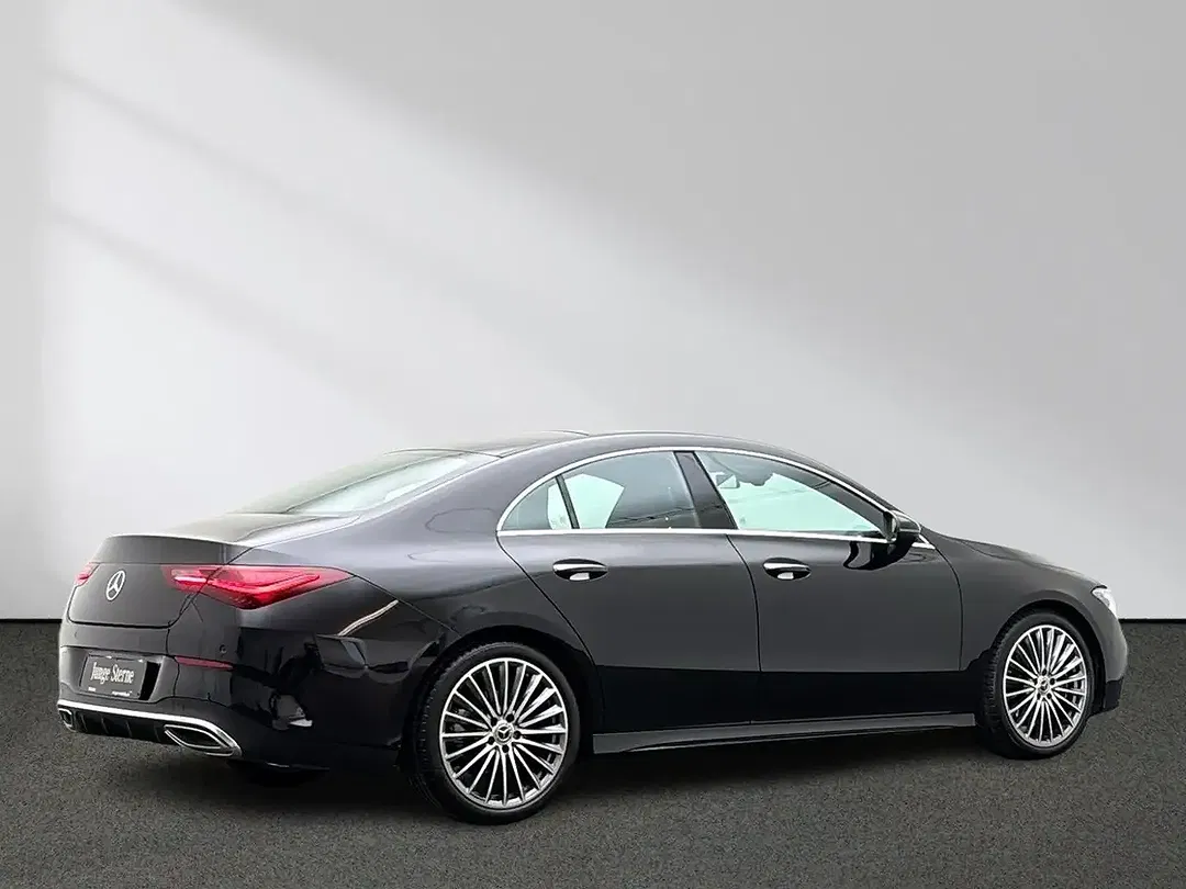 Mercedes-Benz CLA 200 AMG - Thumbnail 3
