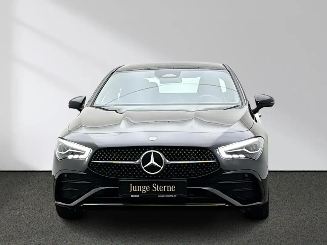 Mercedes-Benz CLA 200 AMG - Thumbnail 4