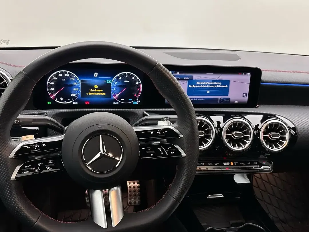 Mercedes-Benz CLA 200 AMG - Thumbnail 8