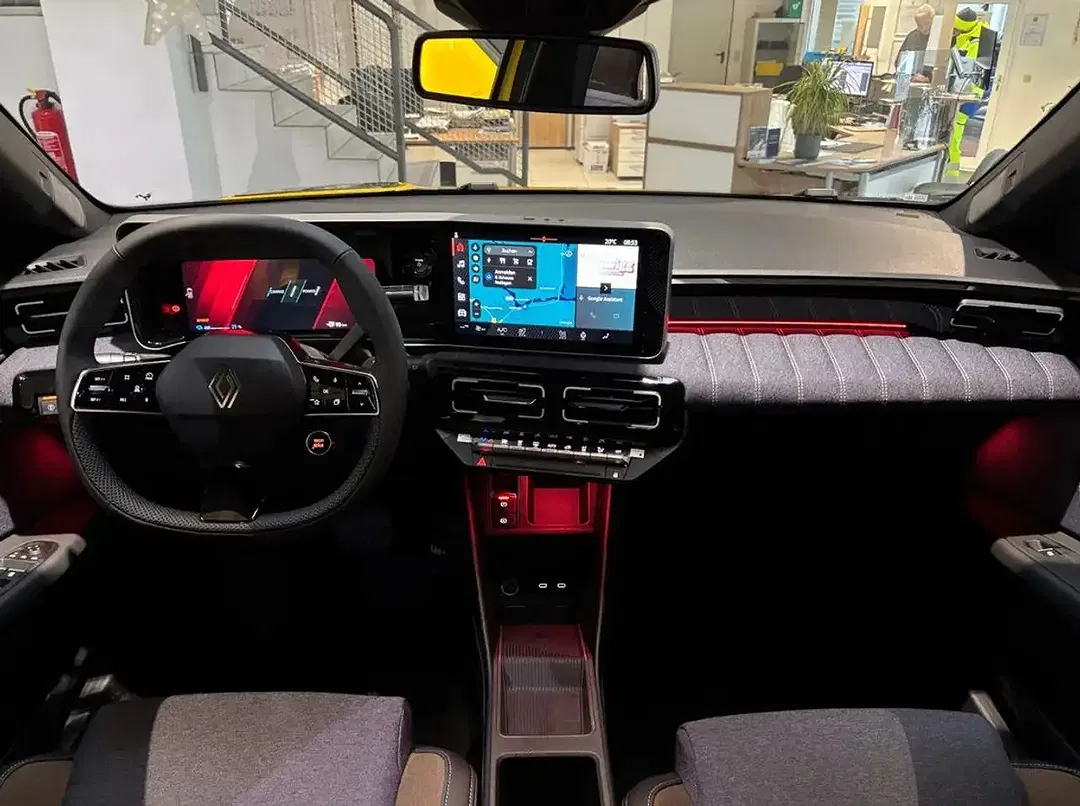 Renault R 5 E-Tech Techno Urban - Thumbnail 8