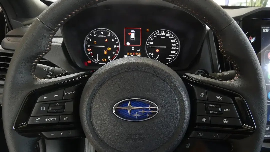 Subaru Forester 2.0 AWD Platinum - Thumbnail 12