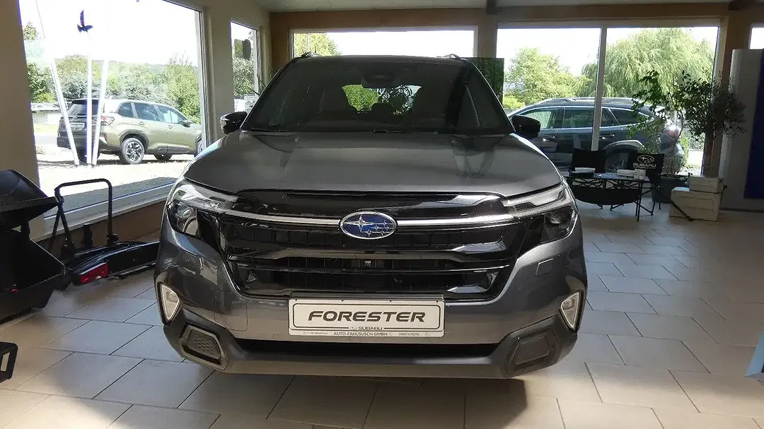 Subaru Forester 2.0 AWD Platinum - foto 2
