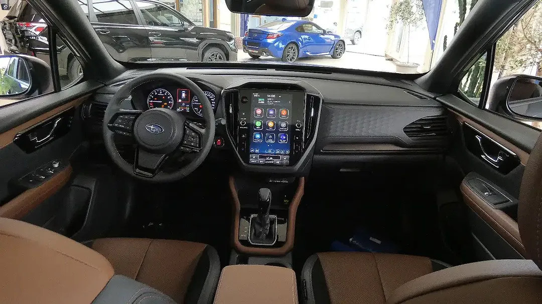 Subaru Forester 2.0 AWD Platinum - Thumbnail 8
