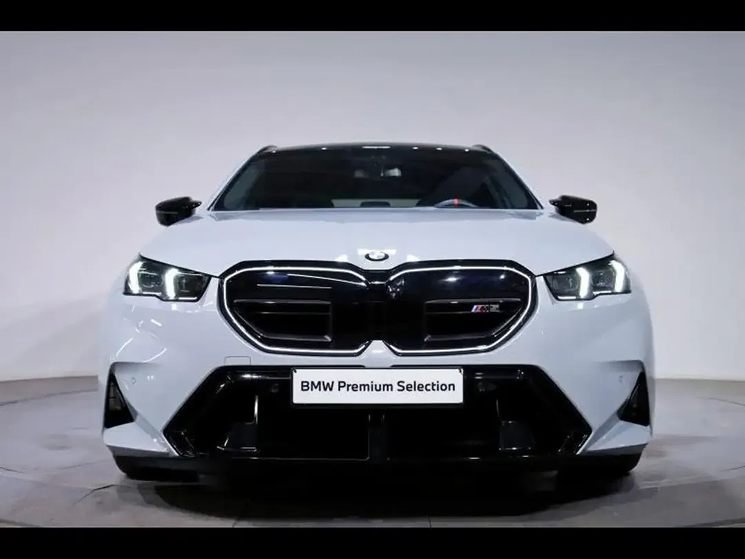 BMW M5 Touring - foto 2