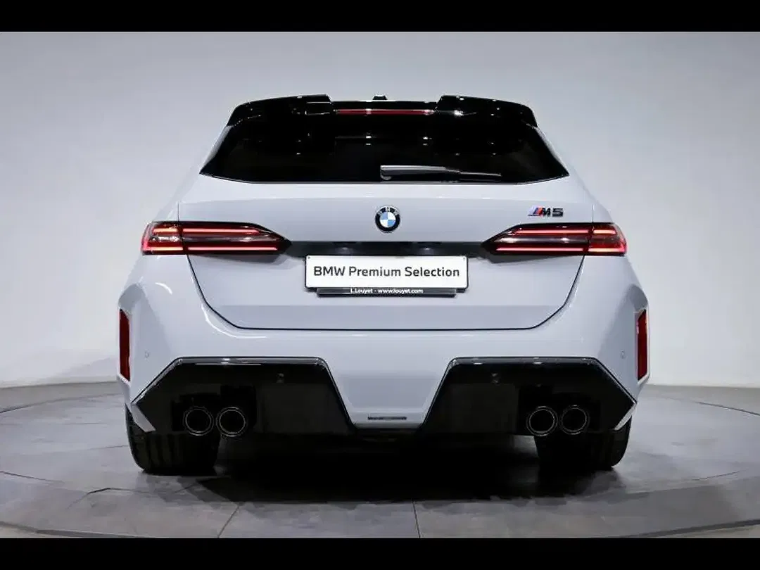 BMW M5 Touring - Thumbnail 4