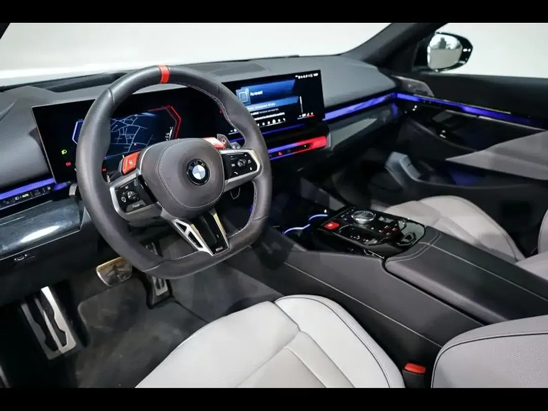 BMW M5 Touring - Thumbnail 6