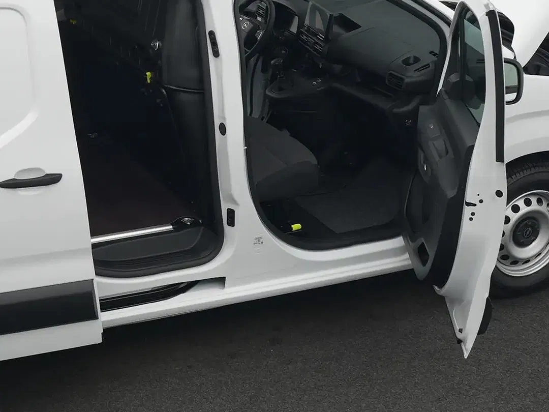 Opel Combo Cargo - Thumbnail 9