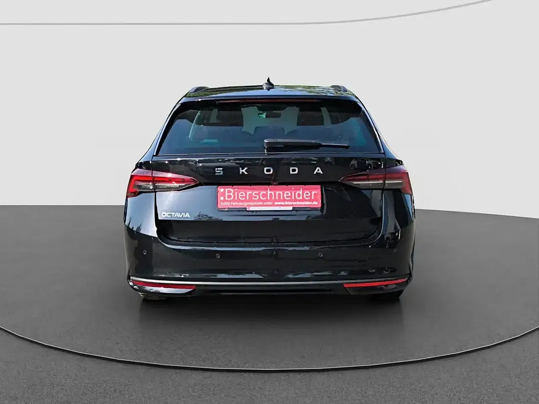 Skoda Octavia 2.0 TDI DSG Combi Selection - Thumbnail 8