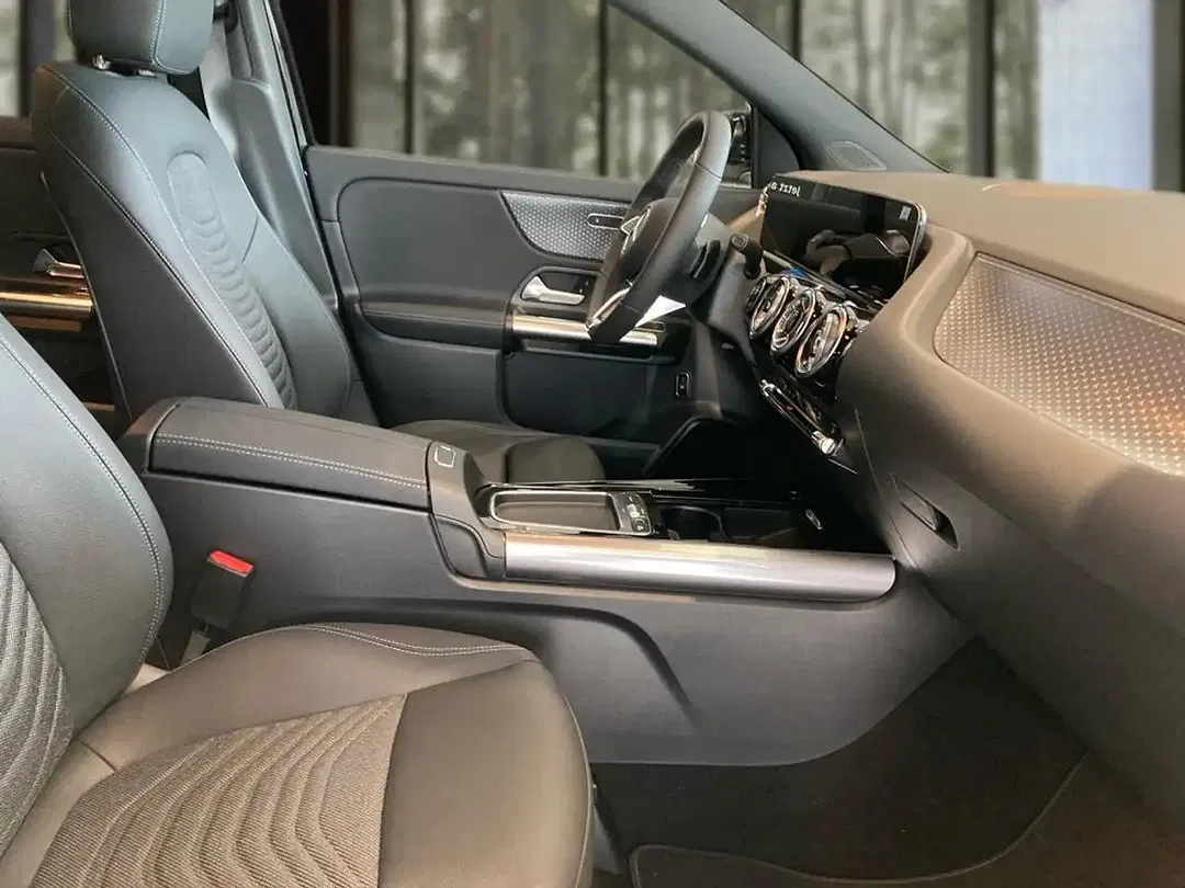 Mercedes-Benz GLA 200 Progressive - Thumbnail 9