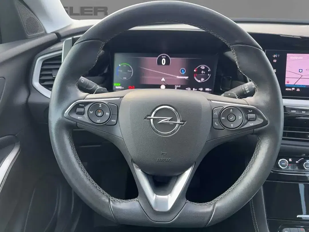 Opel Grandland X PHEV 1.6 Ultimate Matrix LED - Thumbnail 11
