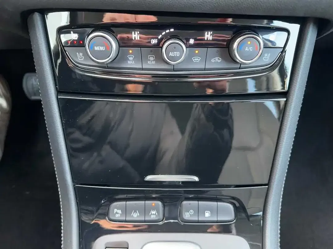 Opel Grandland X PHEV 1.6 Ultimate Matrix LED - foto 15