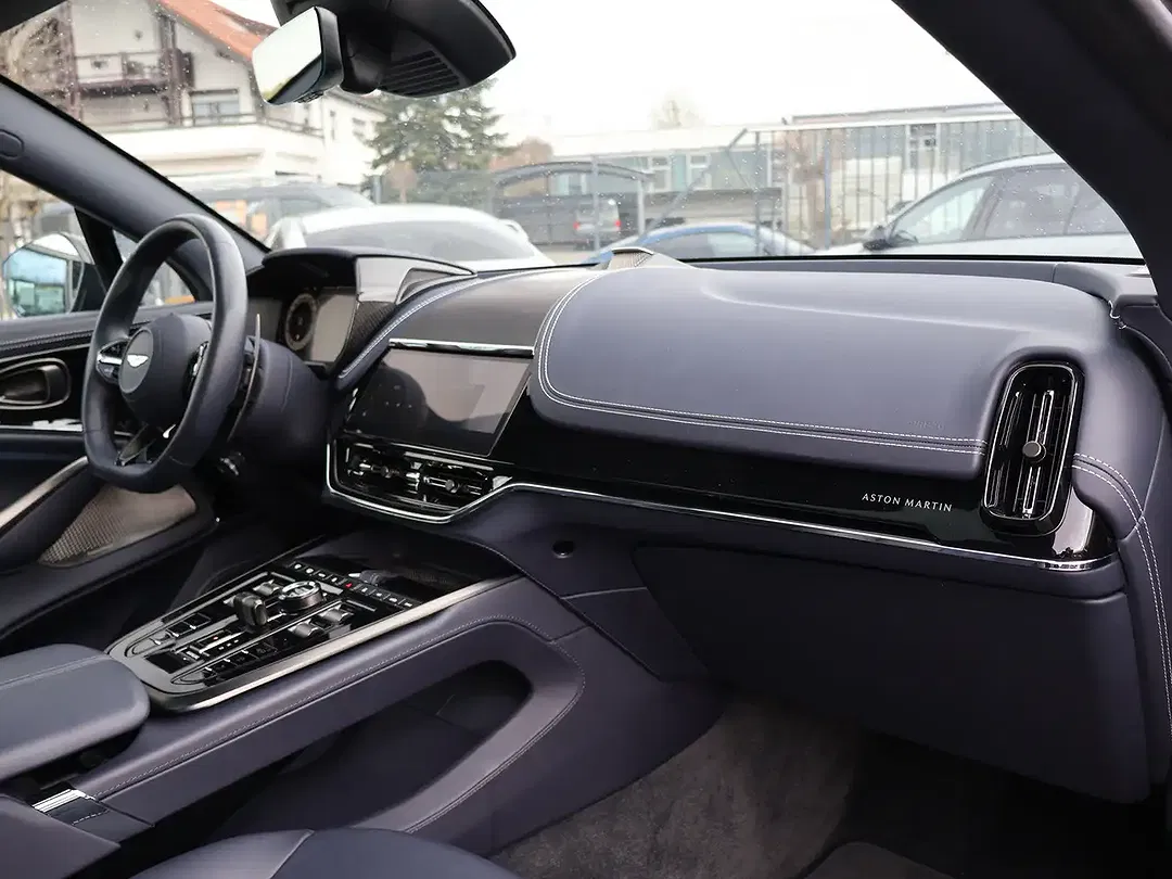 Aston Martin DBX 707 - Thumbnail 29