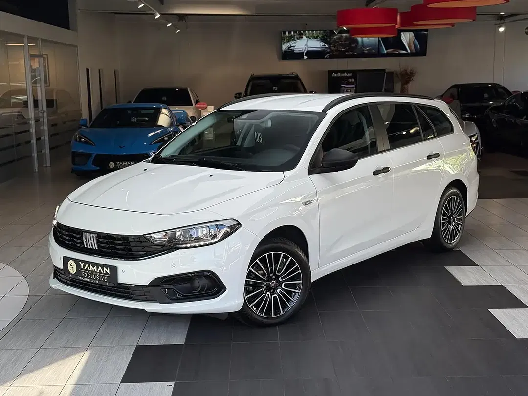 Fiat Tipo Hybrid Cross - foto 1