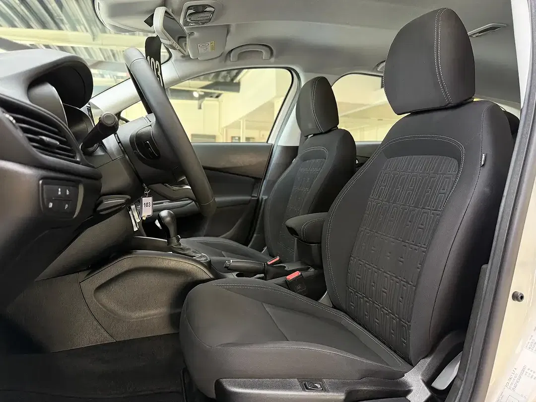 Fiat Tipo Hybrid Cross - foto 15