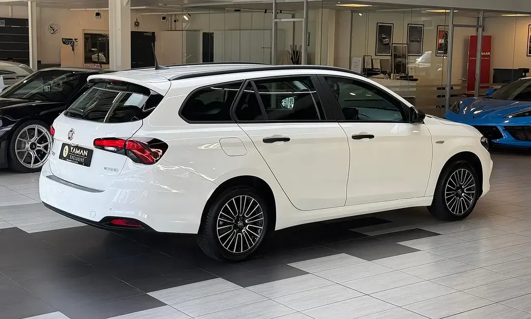 Fiat Tipo Hybrid Cross - Thumbnail 7