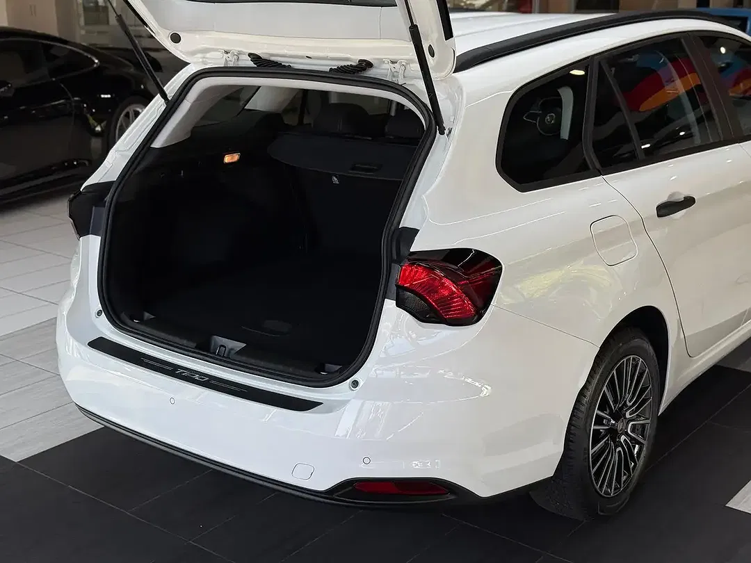 Fiat Tipo Hybrid Cross - Thumbnail 8