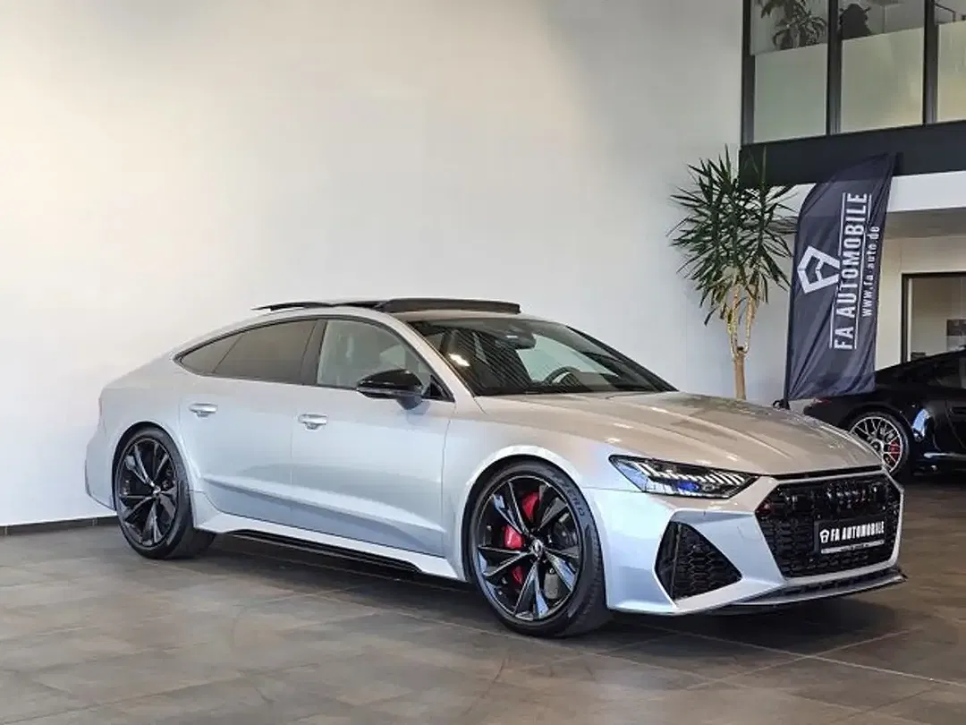 Audi RS7 - Thumbnail 4