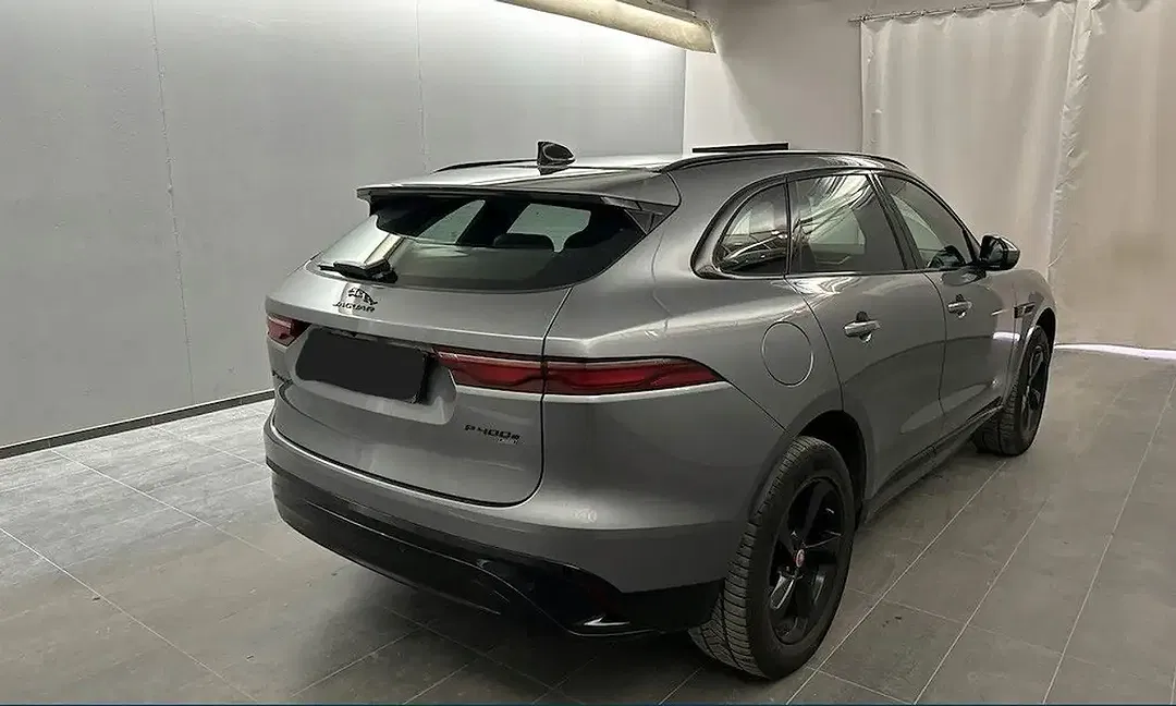 Jaguar F-Pace P400e 4x4 - Thumbnail 4
